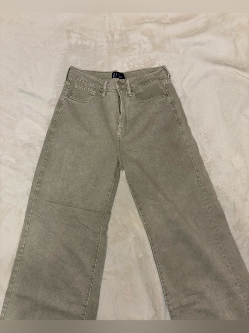 GAP High-Rise Wide-Leg Jeans in Olive